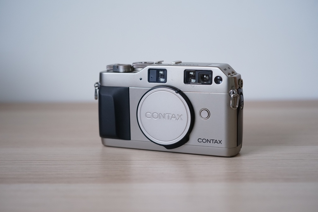 Contax G1 Green Label +Dos supplémentaire Databack GD-1