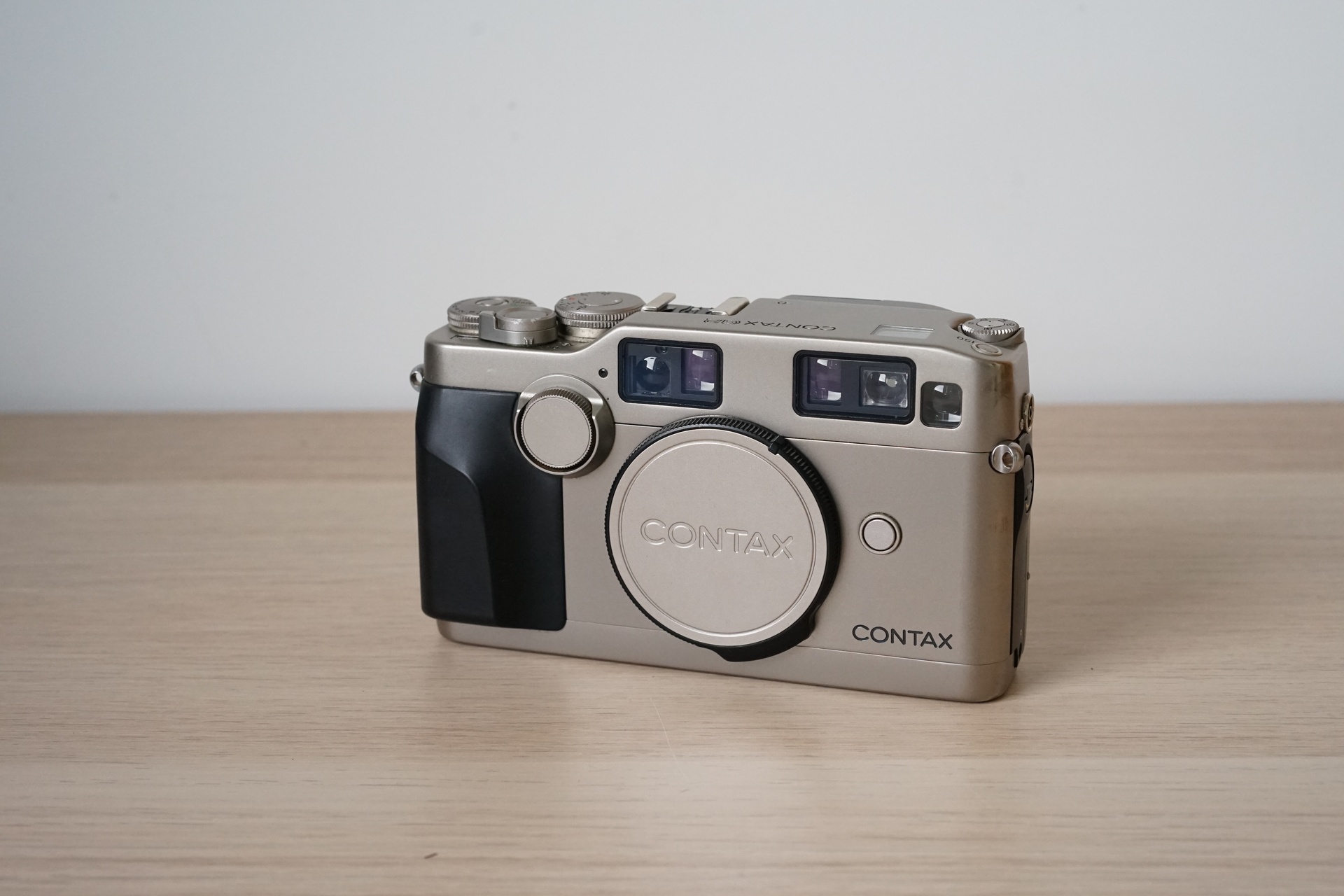 KYOCERA CONTAX G2 Planar F2.0 45mm 卑しい 完動品